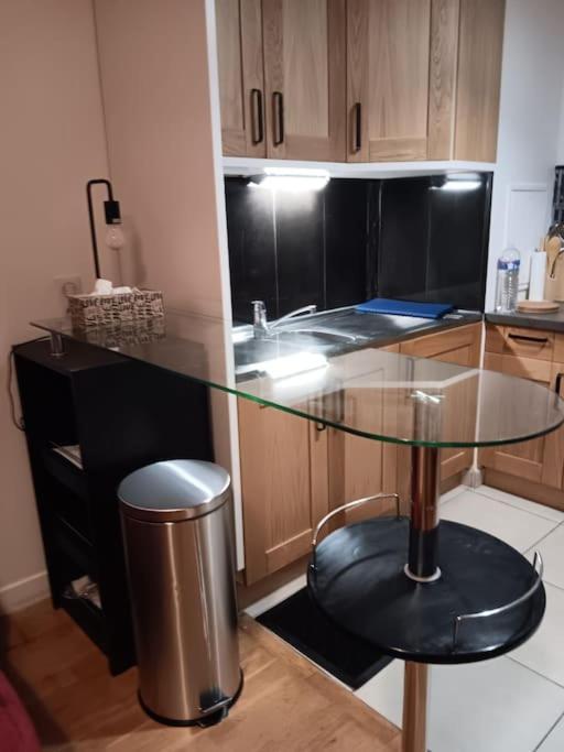 Ferienwohnung La Citadine, Paris A 10 Minutes Par Le Metro 8 Maisons-Alfort Exterior foto